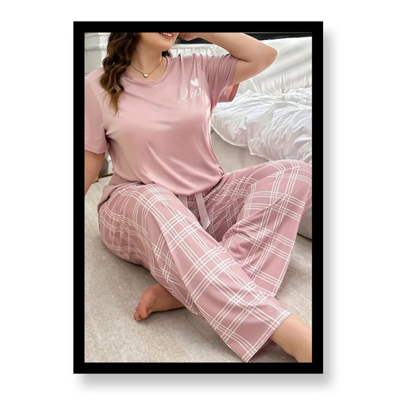 Other - Women’s Plus Size Pink Plaid Women's Sleepwear Set